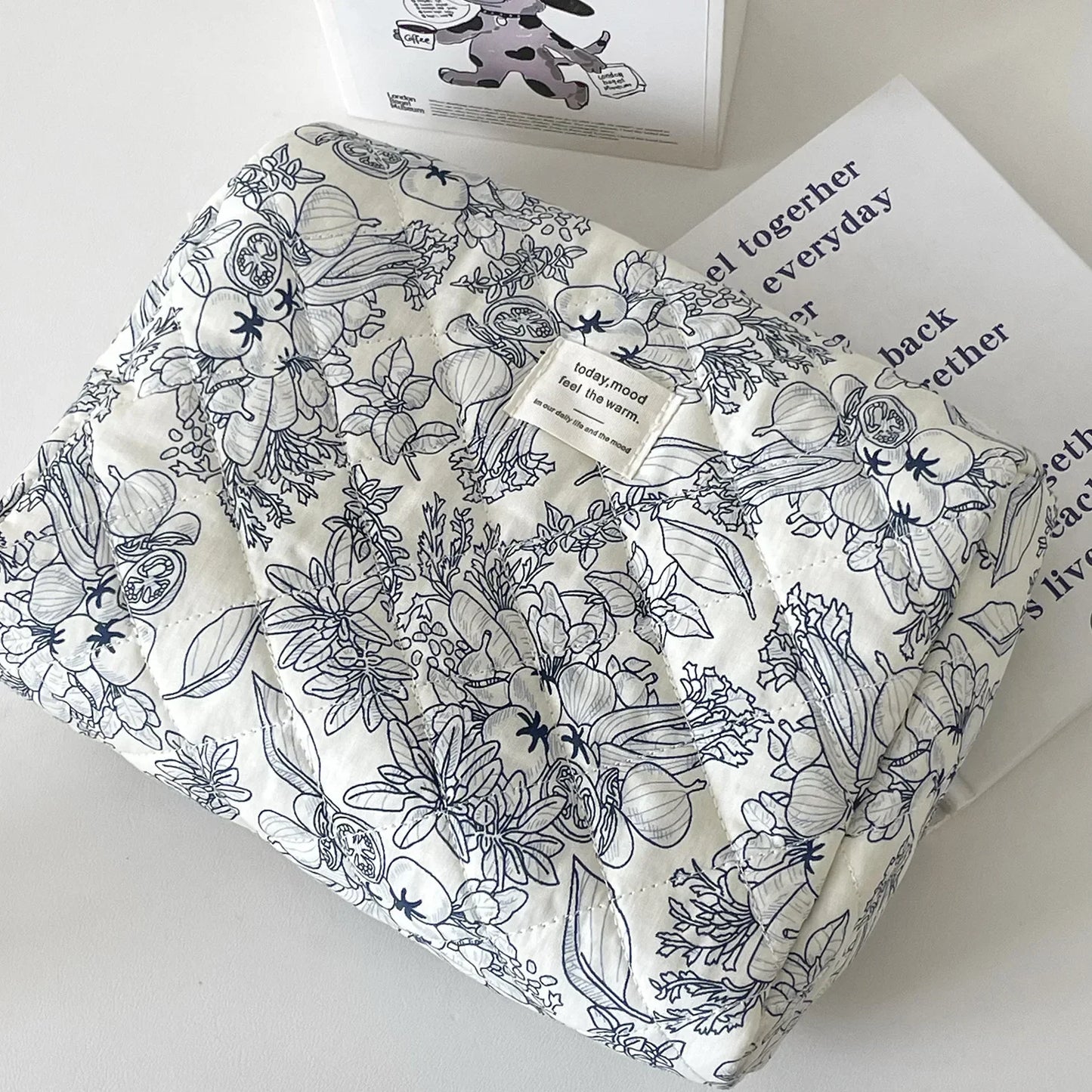 1pcs cotton blue flower women cosmetic bag fabric storage bags small big capacity travel organzier pouch women makeup case