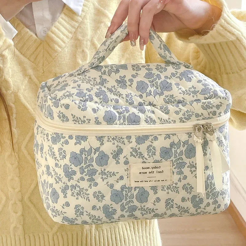 1pcs cotton blue flower women cosmetic bag fabric storage bags small big capacity travel organzier pouch women makeup case