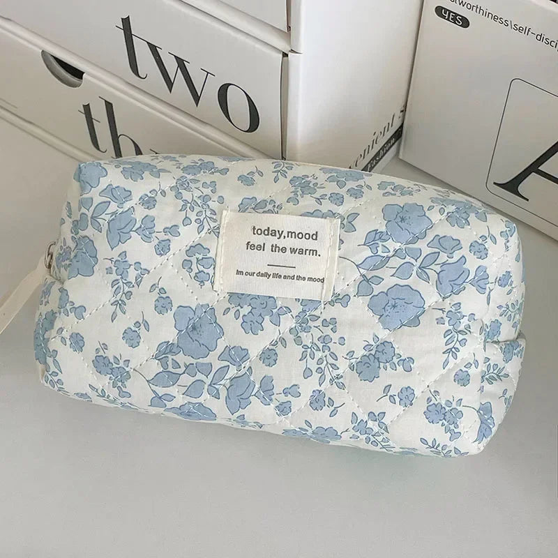 1pcs cotton blue flower women cosmetic bag fabric storage bags small big capacity travel organzier pouch women makeup case