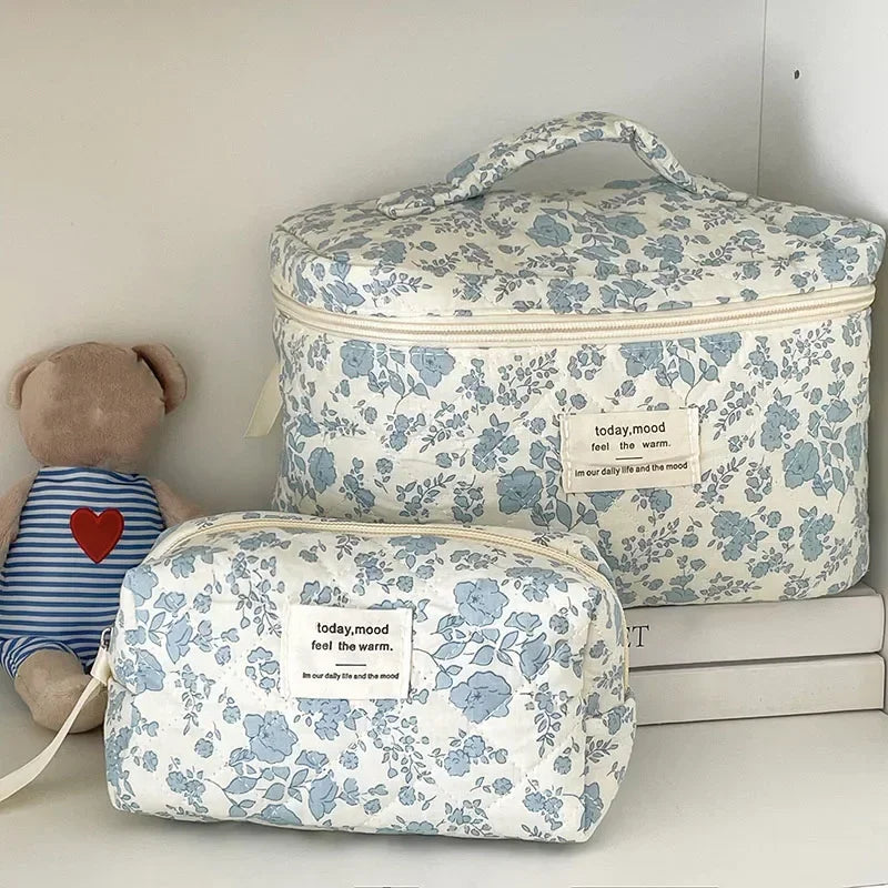 1pcs cotton blue flower women cosmetic bag fabric storage bags small big capacity travel organzier pouch women makeup case