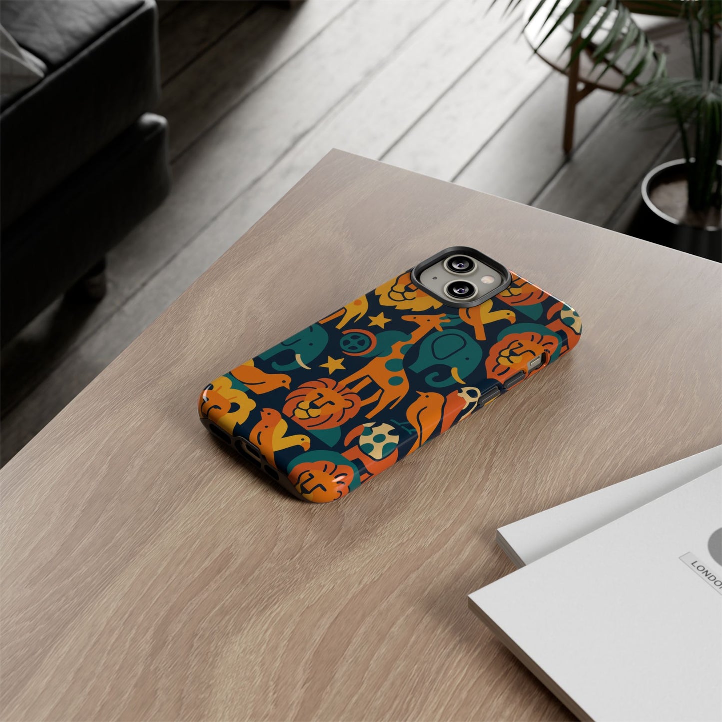 vibrant animal print protective phone case in multicolour – playful design for stylish protection – compatible with iphone 13, 14, 15 & 16 – all models including pro, pro max & plus