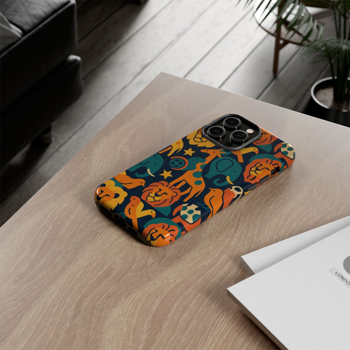 vibrant animal print protective phone case in multicolour – playful design for stylish protection – compatible with iphone 13, 14, 15 & 16 – all models including pro, pro max & plus
