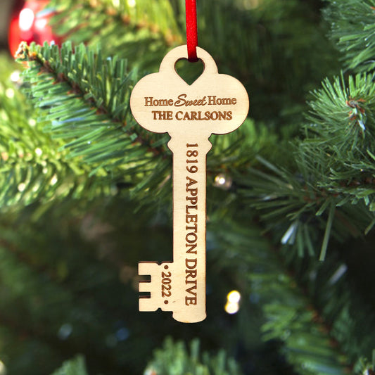 Personalized Wooden Key Decoration Ornament for New Home Christmas Housewarming Gift