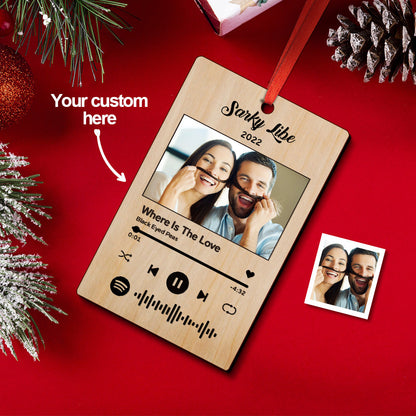 Custom Spotify Christmas Ornament Unique Gift for Christmas - Wooden Keepsake, Music Memory Decoration, Ideal for Friends and Family, Size 2.5in x 4in