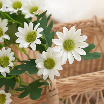 Silk Daisy Artificial Flowers Bouquet for Bridal Shower, Wedding, Home, Garden Decor, Autumn Party, Outdoor Venue Embellishment, Craft Projects, No Wilt, Easy Care