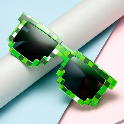 2021 New Fashion Sun Glasses Hot Sale Sunglasses Novelty Creeper Glasses Pixel Eyewear for Boys Girls Funny Mosaic Goggles Trendy Casual Style