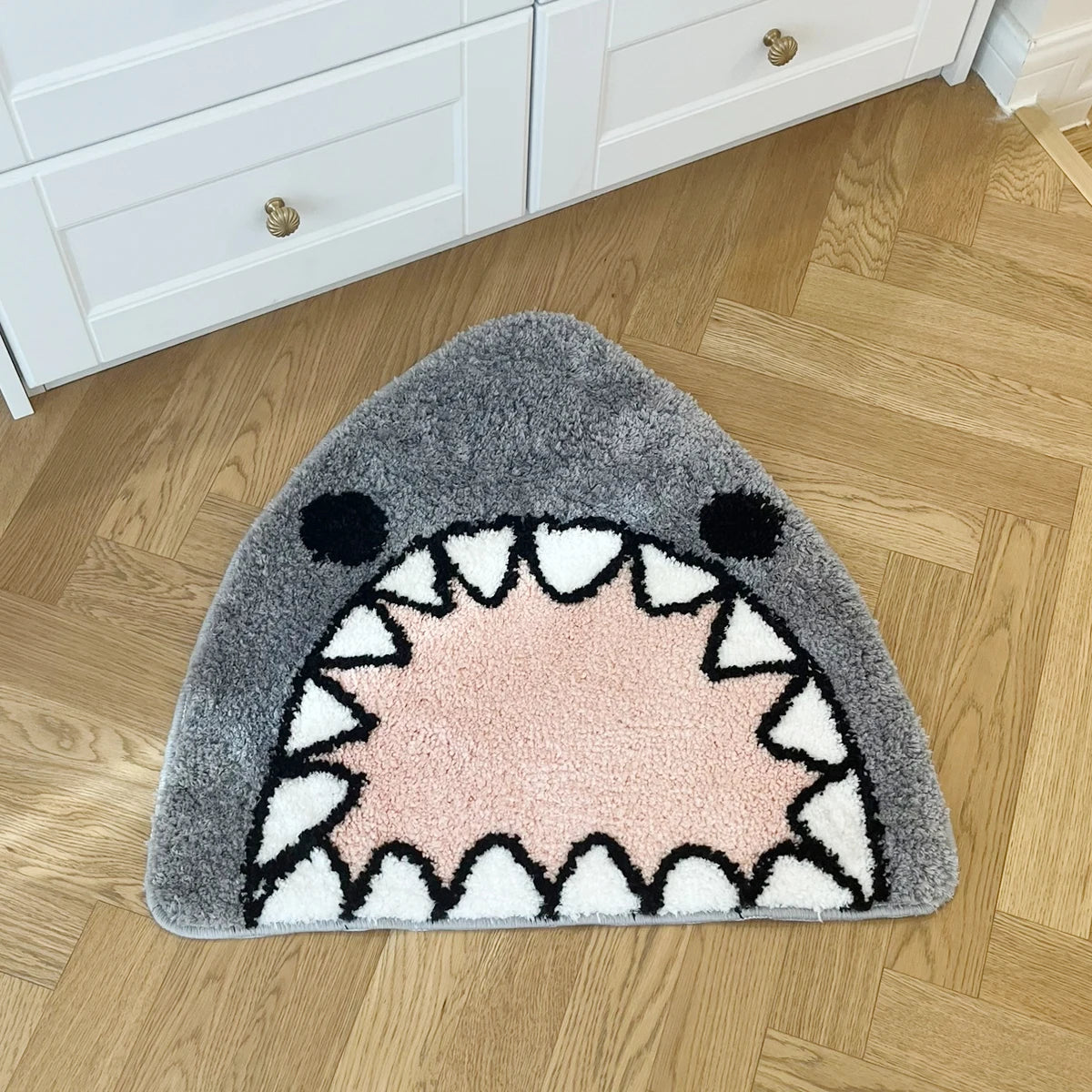 cool grey shark cute tufted rug flocked soft non-slip handmade carpet for home decoration simple housewarming gift idea cartoon style room mat