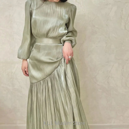 Eid Ramadan Muslim Women's Elegant Pleated A-Line Dress Abaya Kaftan Robe for Celebrations, Perfect for Spring Summer Events, Comfortable and Stylish Design