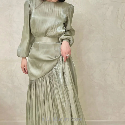 Eid Ramadan Muslim Women's Elegant Pleated A-Line Dress Abaya Kaftan Robe for Celebrations, Perfect for Spring Summer Events, Comfortable and Stylish Design