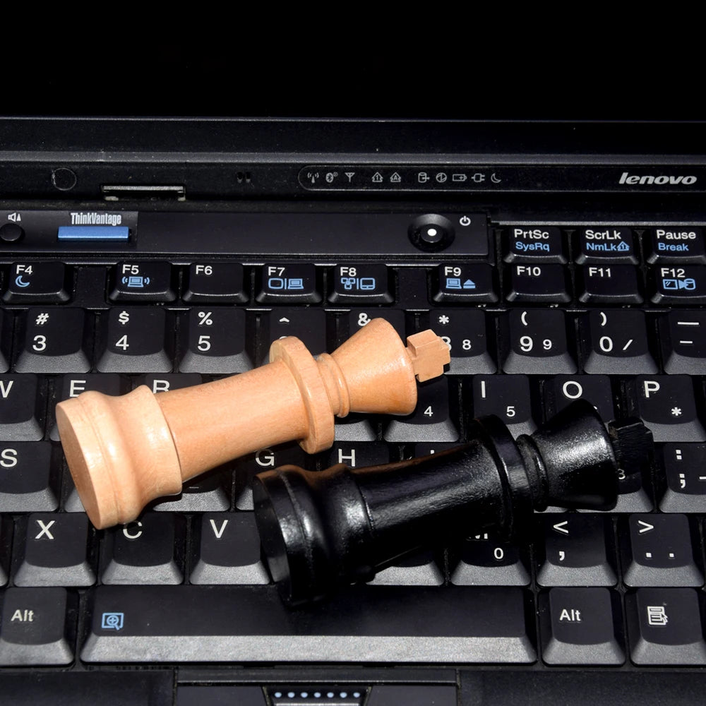 chess-themed usb flash drive 4gb to 128gb, wooden design, usb 2.0 memory stick for business, photography, gifts, wedding, compatible with windows computers