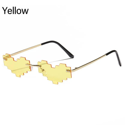 Novel Mosaic Heart Sunglasses Funny Pixelated Mosaic Glasses Retro Gamer Robot Eyeglasses Cosplay Party Glasses for Men Women - UV Protection Stylish Retro Eyewear