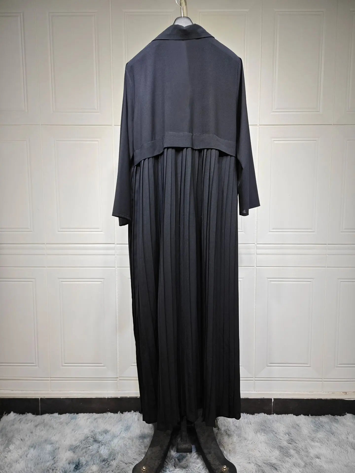 abaya dubai luxury elegant arabian kaftan coat black white cardigan for women - stylish modest wear for formal & casual occasions in high-quality ice silk