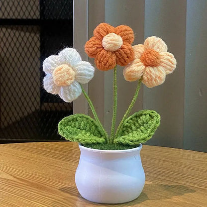 Mini Artificial Rose Decoration, Handwoven Wool Plant for Home, Office Desk Ornament, Perfect for Anniversaries, Birthdays, Weddings, Indoor Bonsai Style, PP Material