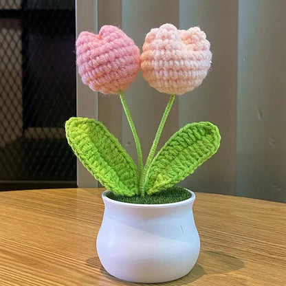 Mini Artificial Rose Decoration, Handwoven Wool Plant for Home, Office Desk Ornament, Perfect for Anniversaries, Birthdays, Weddings, Indoor Bonsai Style, PP Material