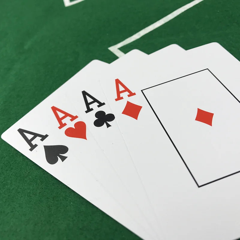 2 pcs/set waterproof plastic poker playing cards 2.48x3.46 inch scrub cards for texas hold'em and baccarat game nights, durable and easy to handle playing cards