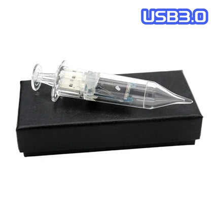 USB 3.0 Creative Syringe Shape Flash Drive – Novelty Medical Style Memory Stick 4GB–64GB, High-Speed Storage Lösung for Students & Professionals