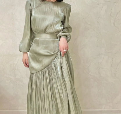 Eid Ramadan Muslim Women's Elegant Pleated A-Line Dress Abaya Kaftan Robe for Celebrations, Perfect for Spring Summer Events, Comfortable and Stylish Design