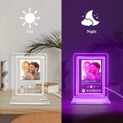 Custom Spotify Night Light Music Plaque Gifts for Lovers, Acrylic Personalised Song Display, Romantic LED Décor for Anniversaries, Birthdays, Valentine's Day