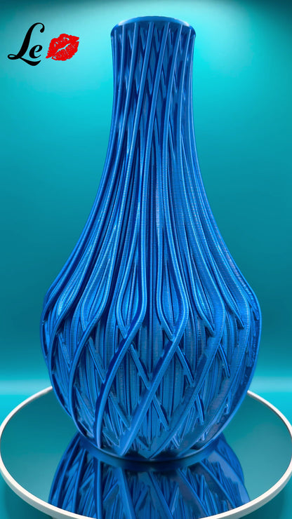 Luxury Fractal Vase – Modern Geometric Home Decor, Elegant Statement Piece, Lightweight & Eco-Friendly (23cm, Deep Blue)